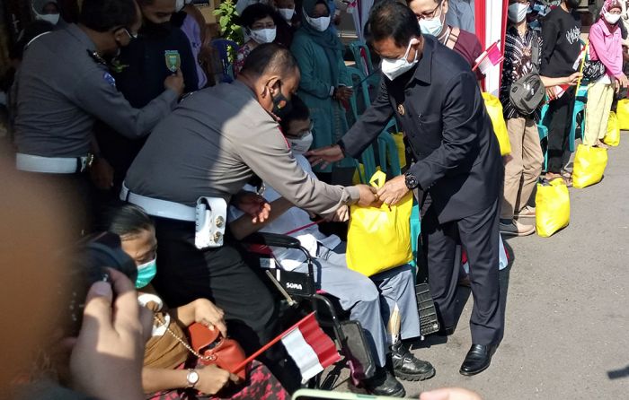 Polres Madiun Kota Gelar Vaksinasi Untuk Penyandang Disabilitas Polres Madiun Kota Gelar Vaksinasi Untuk Penyandang Disabilitas