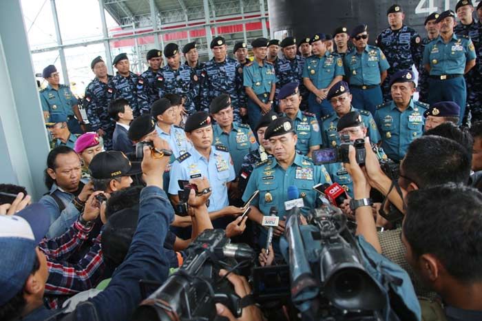 Kapal Selam KRI Ardadedali-404 Hadir Memperkuat Jajaran Koarmada II Kapal Selam KRI Ardadedali-404 Hadir Memperkuat Jajaran Koarmada II