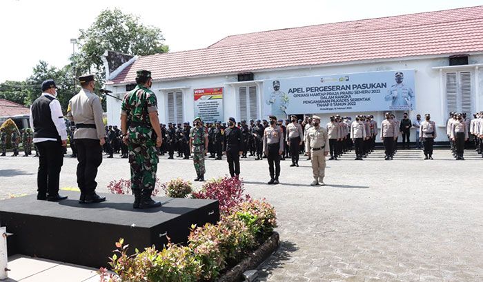 616 Personel Gabungan Amankan Pilkades Serentak di Kabupaten Probolinggo 616 Personel Gabungan Amankan Pilkades Serentak di Kabupaten Probolinggo