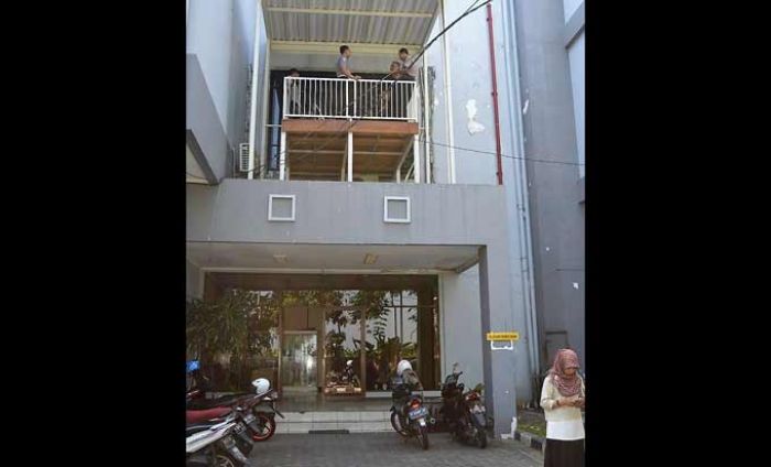 Pemkab Gresik Raih Penghargaan Paramesti 2017 Pemkab Gresik Raih Penghargaan Paramesti 2017