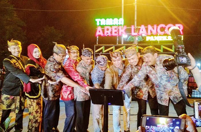 Permudah Layanan dan Aduan, Baddrut Tamam Launching Aplikasi Pamekasan Smart Permudah Layanan dan Aduan, Baddrut Tamam Launching Aplikasi Pamekasan Smart