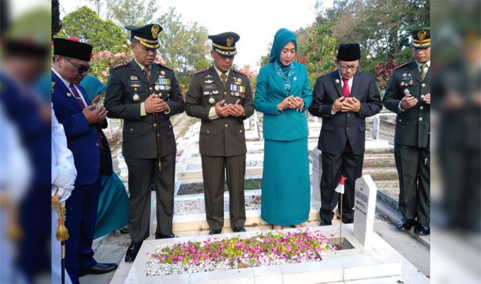 Peringati Hari Pahlawan, Pemkot Malang Gelar Pengajian Umum, Ziarah ke Makam Pahlawan, dan Upacara