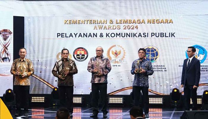 Kementerian ATR/BPN Sabet Penghargaan Kategori Pelayan dan Komunikasi Kementerian ATR/BPN Sabet Penghargaan Kategori Pelayan dan Komunikasi