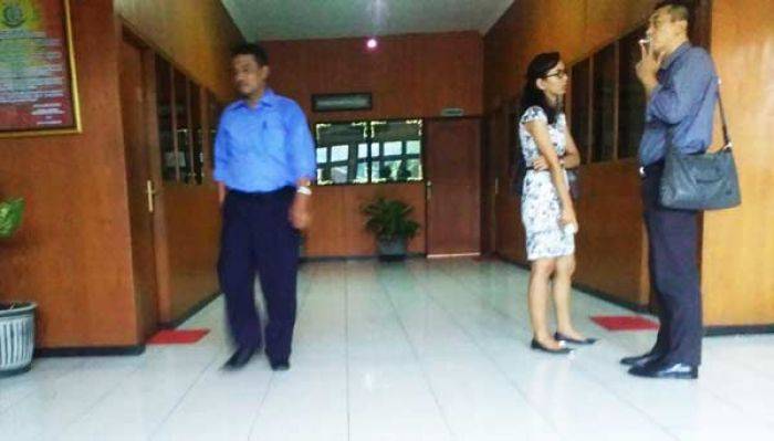 Kasus Korupsi Pipanisasi PDAM Sidoarjo, ULP dan PPKom Diperiksa secara Maraton Kasus Korupsi Pipanisasi PDAM Sidoarjo, ULP dan PPKom Diperiksa secara Maraton
