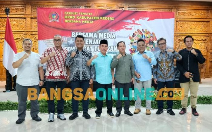 Diskusi Tematik DPRD Kabupaten Kediri dan Media Ajak Sinergi Rawat Toleransi Berbangsa Diskusi Tematik DPRD Kabupaten Kediri dan Media Ajak Sinergi Rawat Toleransi Berbangsa
