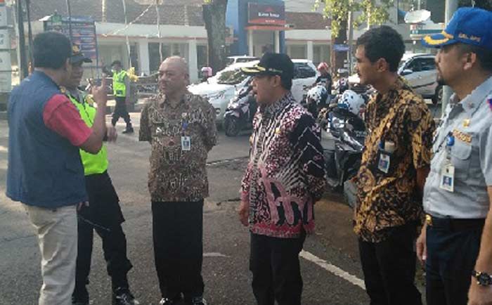 Wali Kota Sutiaji Pantau Langsung Rekayasa Lalin di Kota Malang