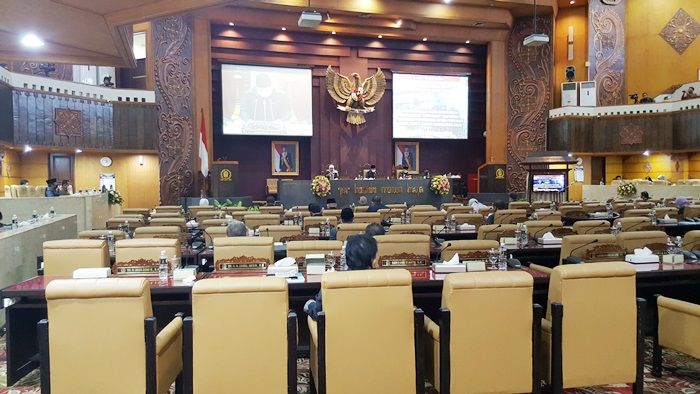 Fraksi NasDem Minta Pemprov Lakukan Efisiensi Belanja Pegawai Fraksi NasDem Minta Pemprov Lakukan Efisiensi Belanja Pegawai
