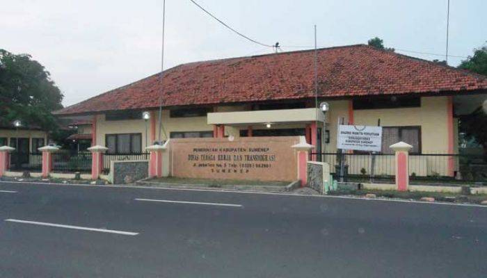 80 Persen Perusahaan di Sumenep tak Bayar Buruh Sesuai UMK, Disnakertrans Didesak Bertindak 80 Persen Perusahaan di Sumenep tak Bayar Buruh Sesuai UMK, Disnakertrans Didesak Bertindak