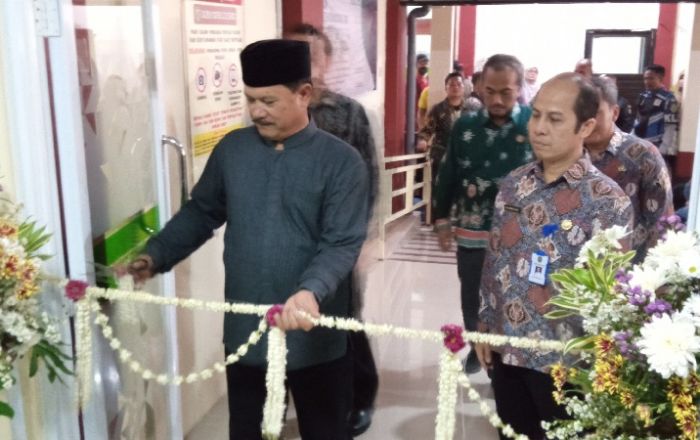 Maidi Resmikan Peluncuran Pusat Informasi Kesehatan BPJS di RSUD Kota Madiun Maidi Resmikan Peluncuran Pusat Informasi Kesehatan BPJS di RSUD Kota Madiun