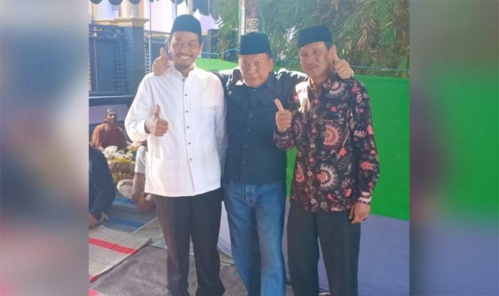 Bupati Sambari Minta 2 Cakades Kembangan Rukun Bupati Sambari Minta 2 Cakades Kembangan Rukun