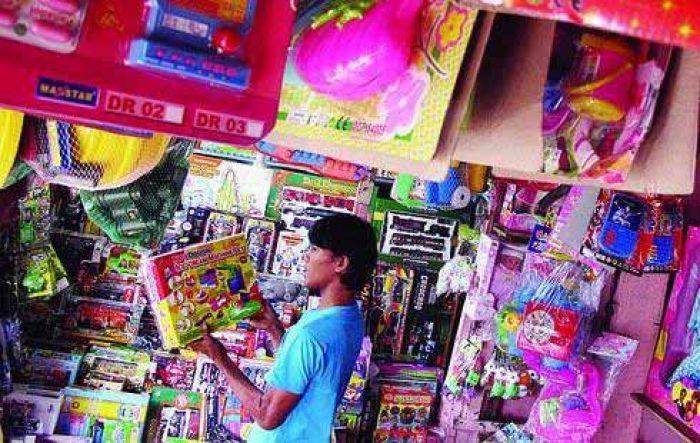 Aturan Label Semakin Mudah, Industri Lokal Terancam Aturan Label Semakin Mudah, Industri Lokal Terancam
