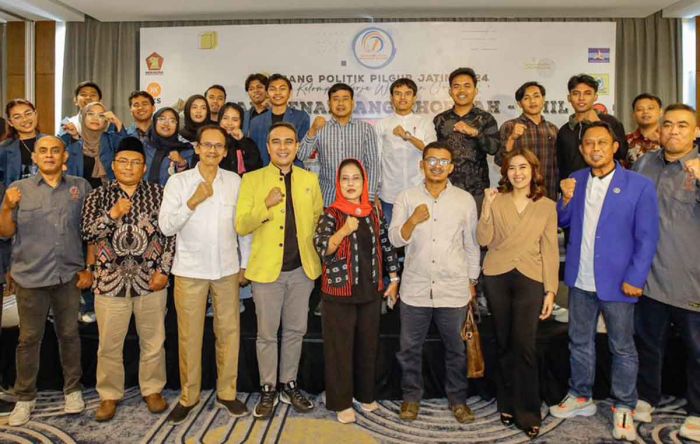 Bincang Politik Pilgub Jatim 2024, Penantang Khofifah-Emil Muncul Akhir Juli Bincang Politik Pilgub Jatim 2024, Penantang Khofifah-Emil Muncul Akhir Juli