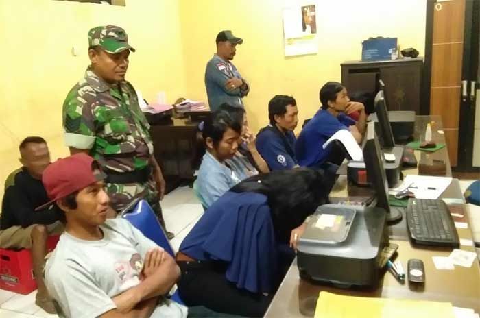 Razia Malam Ramadhan, Petugas Gabungan di Sidoarjo Ciduk 7 Lelaki dan 3 Perempuan Razia Malam Ramadhan, Petugas Gabungan di Sidoarjo Ciduk 7 Lelaki dan 3 Perempuan