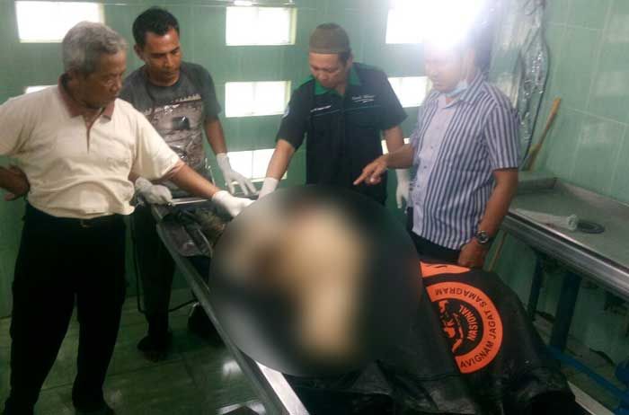 Hendak Buang Sampah, Warga Desa Ngale Temukan Mayat Wanita Mengambang Hendak Buang Sampah, Warga Desa Ngale Temukan Mayat Wanita Mengambang