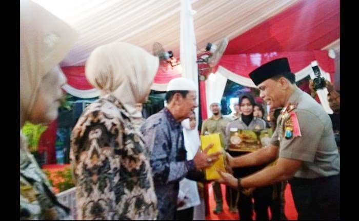 Safari Ramadan di Gresik, Wakapolda Jatim Minta Masyarakat Giatkan Kembali Wajib Lapor