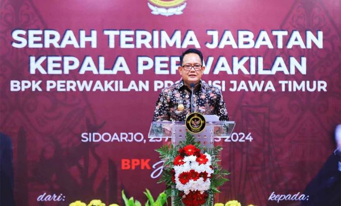 Di Pelantikan Kalan BPK, Adhy Karyono Siap Bersinergi Tingkatkan Pengelolaan Keuangan Pemprov Jatim Di Pelantikan Kalan BPK, Adhy Karyono Siap Bersinergi Tingkatkan Pengelolaan Keuangan Pemprov Jatim