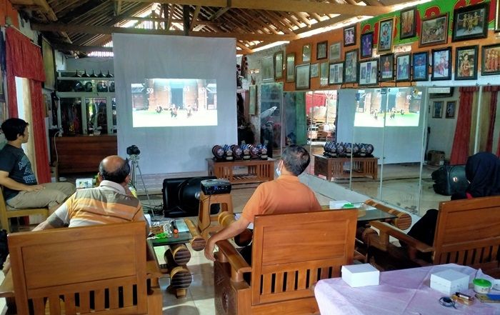 Lestarikan Budaya di Masa Pandemi, Sanggar Tari Pawon Trenggalek Gelar Ujian Tari Virtual