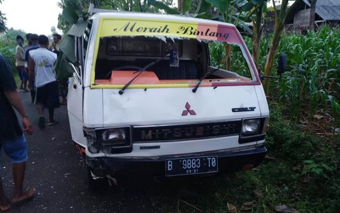 Kurang Waspada Saat Belok, Pengendara di Tuban Tewas Ditabrak Pikap Kurang Waspada Saat Belok, Pengendara di Tuban Tewas Ditabrak Pikap