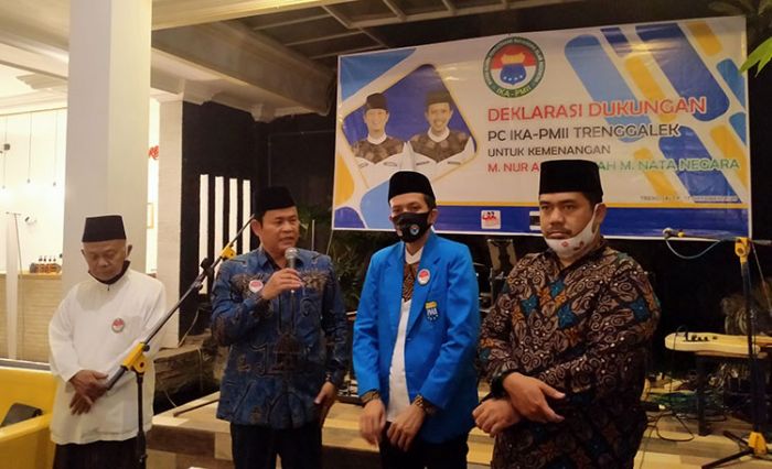 Pilkada 2020: PC IKA PMII Trenggalek Deklarasi Dukung Paslon 02 Pilkada 2020: PC IKA PMII Trenggalek Deklarasi Dukung Paslon 02