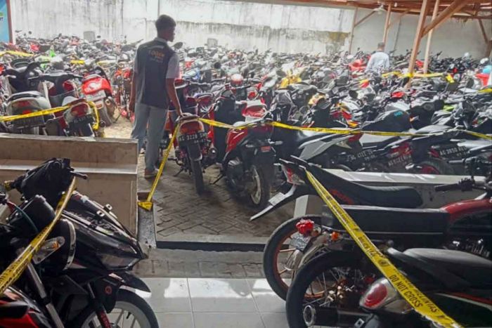 Patroli Kamtibmas di JLS Mandalika, Polres Tulungagung Tilang Ratusan Sepeda Motor dan Mobil Patroli Kamtibmas di JLS Mandalika, Polres Tulungagung Tilang Ratusan Sepeda Motor dan Mobil