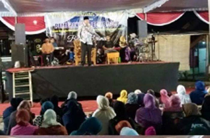 Bupati Malang Hadiri Bersih Desa Bocek Bupati Malang Hadiri Bersih Desa Bocek