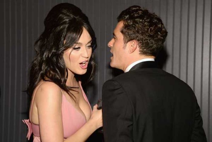 Sperma Orlando Bloom Membuahi Rahim Katy Perry, Anjingnya Cemburu lalu Minggat