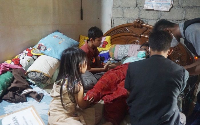 Kisah Aldi, Anak Yatim Rawat dan Gantikan Ibunya yang Sakit, Cari Rongsokan untuk Ditukar Uang Kisah Aldi, Anak Yatim Rawat dan Gantikan Ibunya yang Sakit, Cari Rongsokan untuk Ditukar Uang