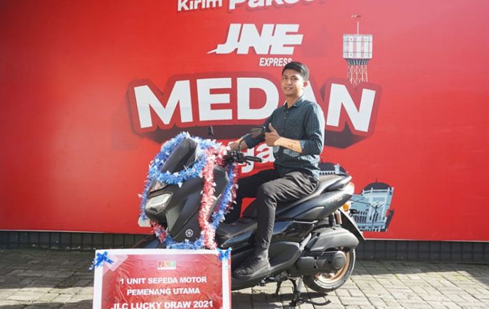 Dapatkan Yamaha All New NMAX 155, ini Member JNE Pemenang Lucky Draw 2022 Dapatkan Yamaha All New NMAX 155, ini Member JNE Pemenang Lucky Draw 2022