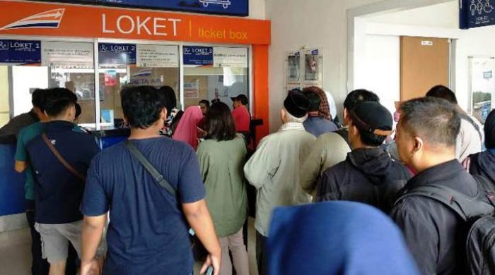 Akibat Banjir di Kraton Pasuruan, 7 Kereta Api Gagal Berangkat Akibat Banjir di Kraton Pasuruan, 7 Kereta Api Gagal Berangkat