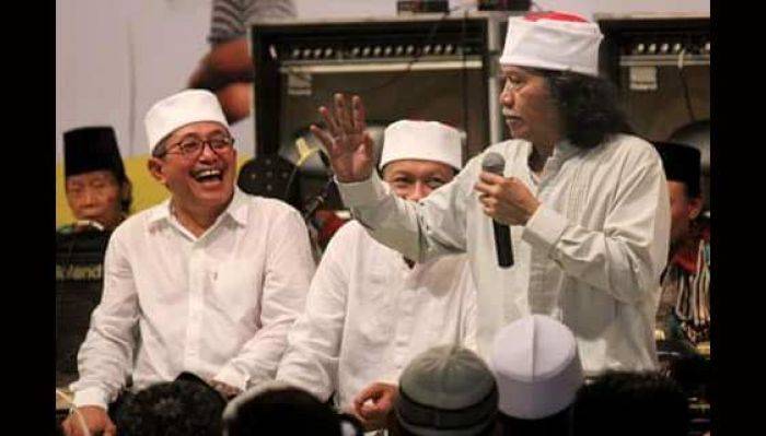 DPRD Gresik Bersama Cak Nun dan Kiai Kanjeng Gelar Ngaji Sinau Syukur 