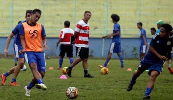 Madura United Siap Hadapi Arema Cronus