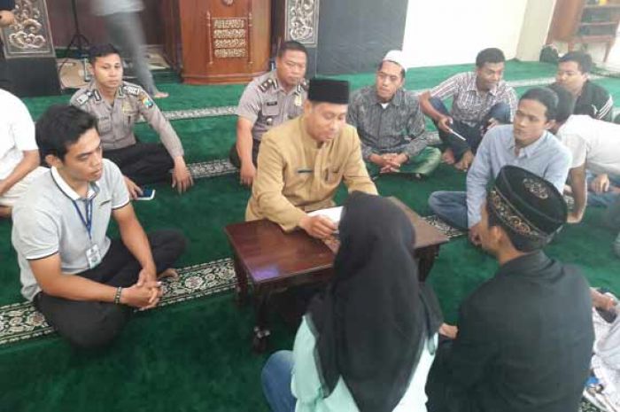 Usai Cabuli Korbannya, Pelaku Dinikahkan Polisi Usai Cabuli Korbannya, Pelaku Dinikahkan Polisi