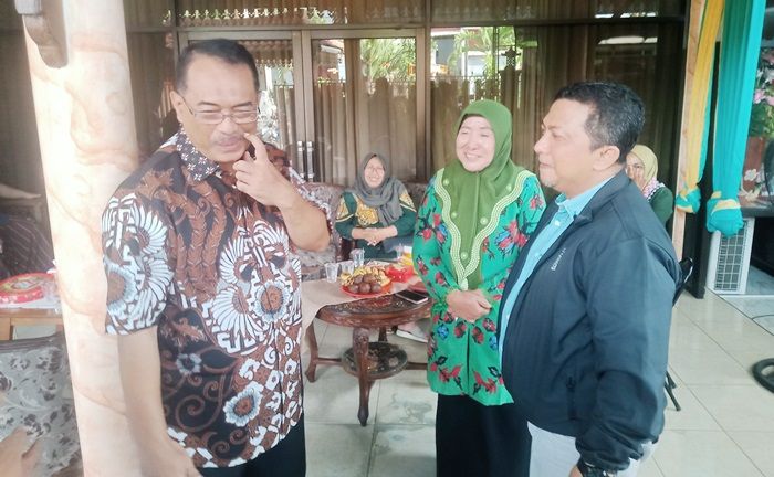 Suami Dikabarkan Keluar, Istri Mantan Wali Kota Probolinggo HM Buchori Tetap Bertahan di PPP Suami Dikabarkan Keluar, Istri Mantan Wali Kota Probolinggo HM Buchori Tetap Bertahan di PPP