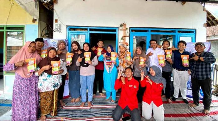 UAB Surabaya Berdayakan UKM di Mojokerto: Ciptakan Alat Buana Opmold UAB Surabaya Berdayakan UKM di Mojokerto: Ciptakan Alat Buana Opmold