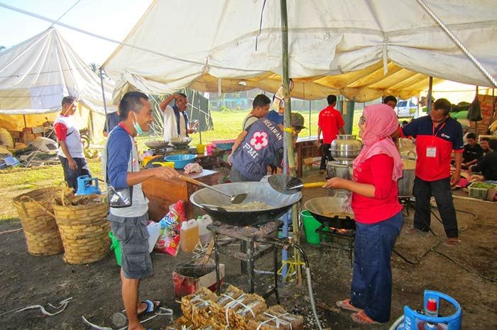 Bantu Korban Banjir, BPBD Pasuruan Siapkan Dapur Umum di Rejoso Bantu Korban Banjir, BPBD Pasuruan Siapkan Dapur Umum di Rejoso