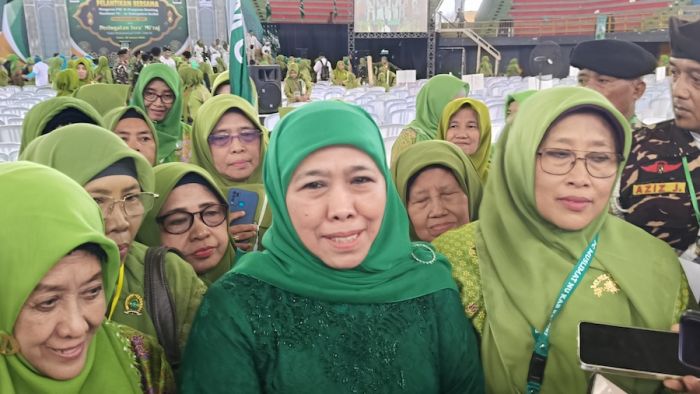 Hadiri Pelantikan PAC dan Ranting Muslimat NU Kabupaten Kediri, Khofifah: Jaga Kebersamaan ini Hadiri Pelantikan PAC dan Ranting Muslimat NU Kabupaten Kediri, Khofifah: Jaga Kebersamaan ini