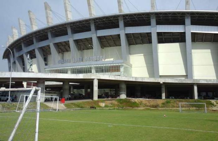 Stadion Gelora Joko Samudro Layak untuk Pertandingan Tingkat Internasional Stadion Gelora Joko Samudro Layak untuk Pertandingan Tingkat Internasional