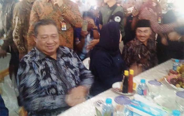 SBY Doakan Farid Al Fauzi-Sudarmawan Menangi Pilbup Bangkalan SBY Doakan Farid Al Fauzi-Sudarmawan Menangi Pilbup Bangkalan