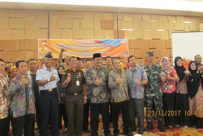 Dilantik, PPK-PPS Kota Madiun Diminta Jaga Netralitas Dilantik, PPK-PPS Kota Madiun Diminta Jaga Netralitas