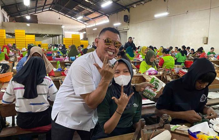 Sapa Para Pedagang Pasar dan Buruh Pabrik Rokok, Tim ABADI Siapkan Program Pasar Wisata Sapa Para Pedagang Pasar dan Buruh Pabrik Rokok, Tim ABADI Siapkan Program Pasar Wisata