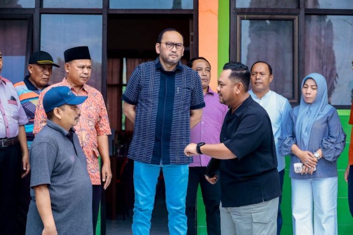 Sekjen Kemensos Survei Calon Lokasi Sekolah Rakyat di Sidayu Gresik Sekjen Kemensos Survei Calon Lokasi Sekolah Rakyat di Sidayu Gresik