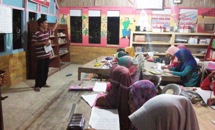 Lestarikan Bahasa Jawa Kromo Inggil, Kades Bringinan Buka Les Anak-anak Lestarikan Bahasa Jawa Kromo Inggil, Kades Bringinan Buka Les Anak-anak