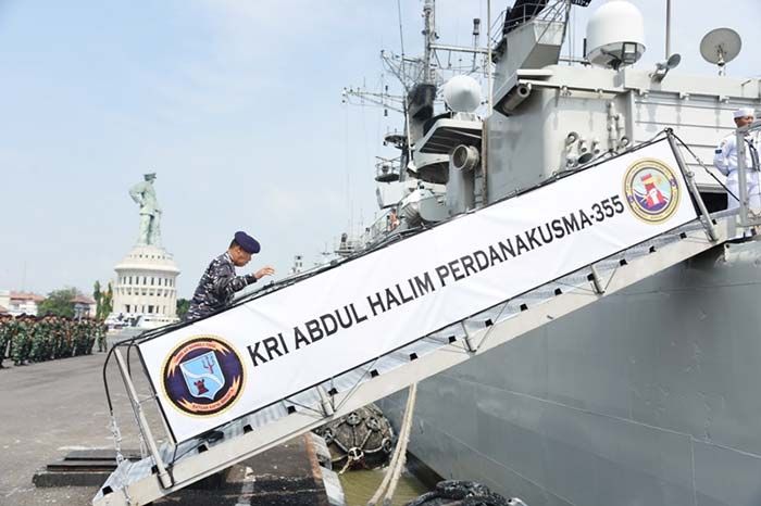 ​Pangkoarmada II Tinjau Latihan L3 Satkor Koarmada II Onboard di KRI AHP-355