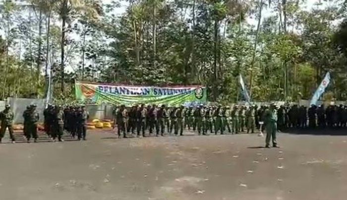 Jelang Pilkada 2020, Bupati Malang Lantik 650 Personel Satlinmas Jelang Pilkada 2020, Bupati Malang Lantik 650 Personel Satlinmas
