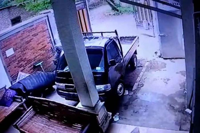 Ditinggal Mudik Lebaran, Mobil Bos Daging di Sidoarjo Diduga Dicuri Mantan Pegawainya Ditinggal Mudik Lebaran, Mobil Bos Daging di Sidoarjo Diduga Dicuri Mantan Pegawainya