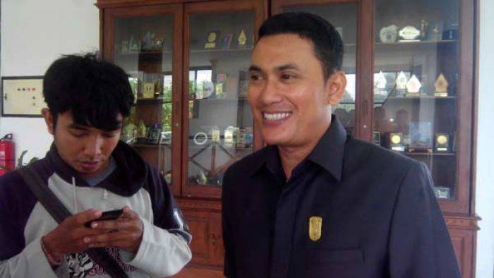 Dewan Minta PU dan BPBD Kerjasama Tangani Banjir di Tuban Dewan Minta PU dan BPBD Kerjasama Tangani Banjir di Tuban