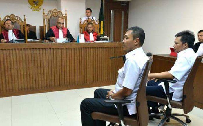 Jokowi Disebut Keturunan Tionghoa, Pemred Obor Rakyat Anggap Tak Terhina Jokowi Disebut Keturunan Tionghoa, Pemred Obor Rakyat Anggap Tak Terhina