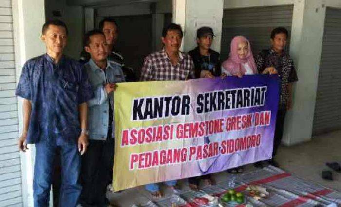 Sepi Pengunjung, Pasar Sidomoro Gresik Disulap Jadi Sentra Akik