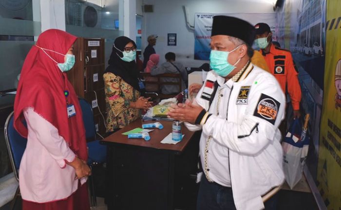 PKS Jatim Minta Kebijakan Perlindungan Nakes Ditingkatkan PKS Jatim Minta Kebijakan Perlindungan Nakes Ditingkatkan