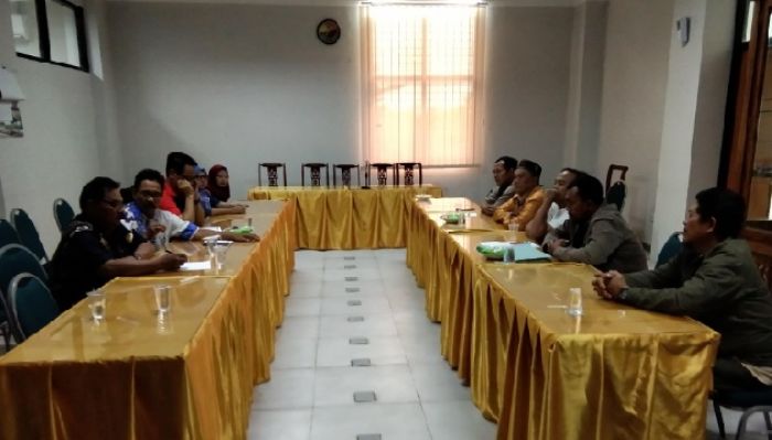 Disperindag Pasuruan Beri Pembinaan Lima Pengurus Pasar Cheng Hoo Disperindag Pasuruan Beri Pembinaan Lima Pengurus Pasar Cheng Hoo